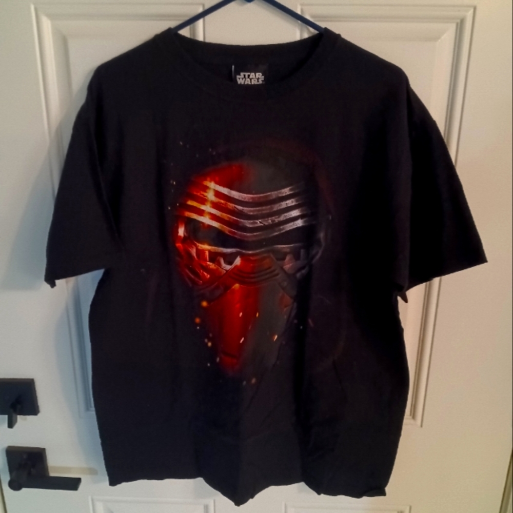 Star Wars Kylo Ren Tee